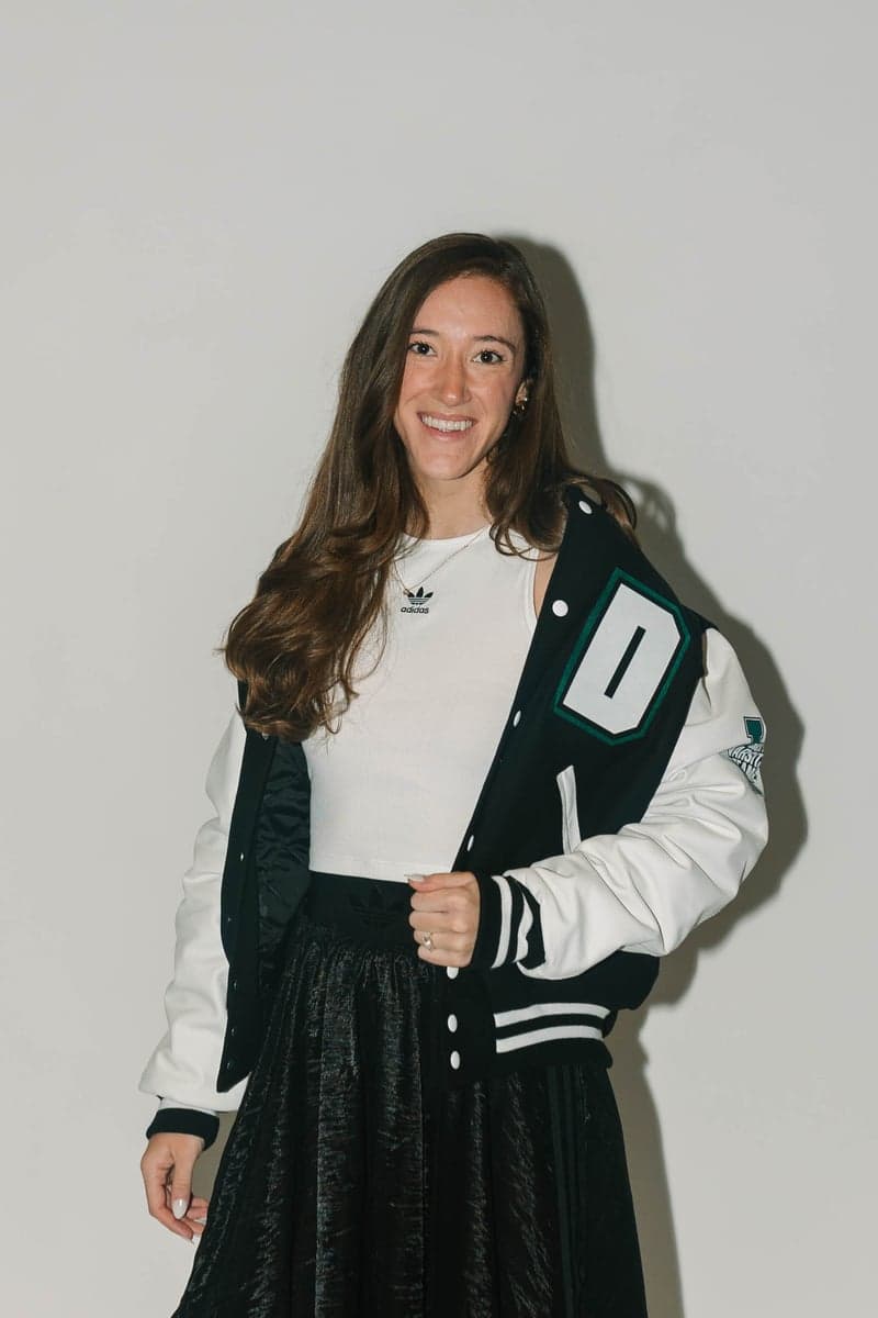 AUDREY HONIOTES
